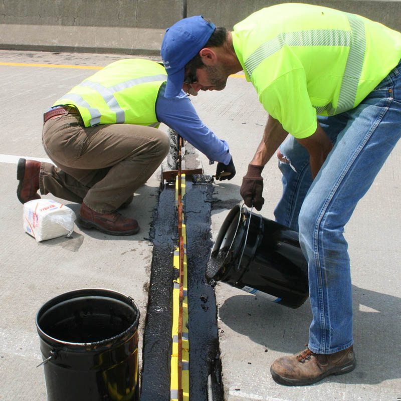 Replacement of failed joint in concrete edges repaired with EMCRETE
