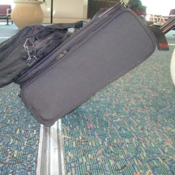 Expansion joint covers Migutrans FS 75 handles luggage traffic at Orlando Airport Southwest terminal.