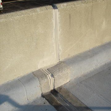 CDS Triple Sided Seismic Colorseal Parapet to Thermaflex IL EMSEAL