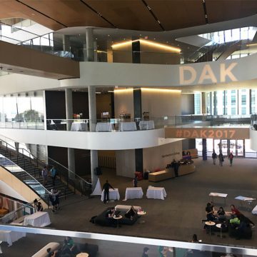 Seismic Colorseal-DS used where expansion joints are visible from both the exterior and interior of the Kellogg School of Management at Northwestern University.